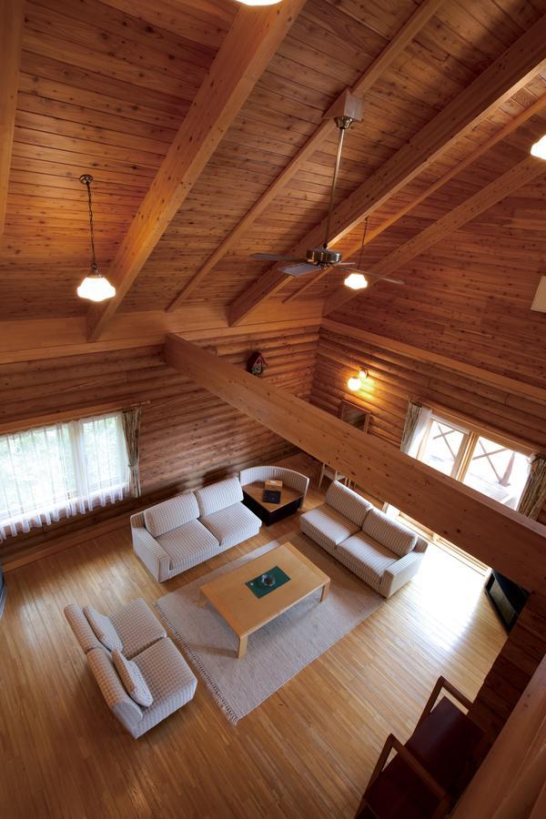 Log Hotel Larch Lake Kanayama Minamifurano Екстериор снимка